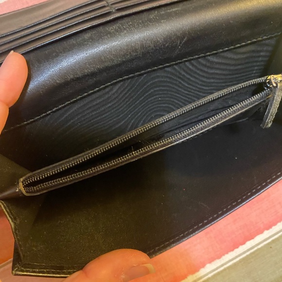 Gucci Guccissma Wallet - Picture 6 of 9